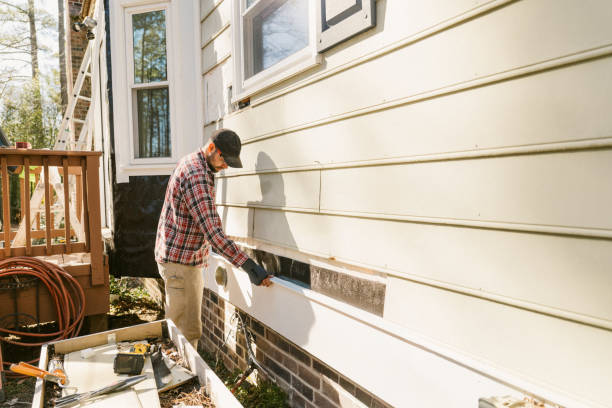 Top rated local Emergency Siding Repair specialists in Black Mountain, NC
